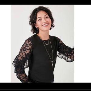 Stella and Dot medium lace top